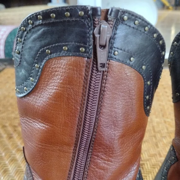 Stuart Weitzman Tri Colored Leather Studded Pointed Toe Western Boots - Picture 9 of 10